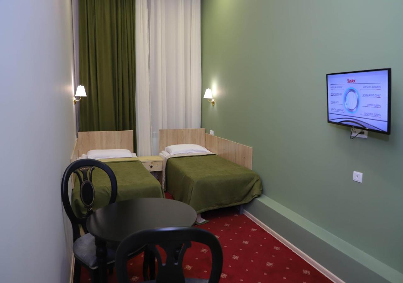 Araks Hotel Complex Gyumri Eksteriør bilde